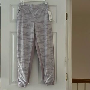 NWT ATHLETA SPORT PANTS SIZE 2 GREY AND PURPLE